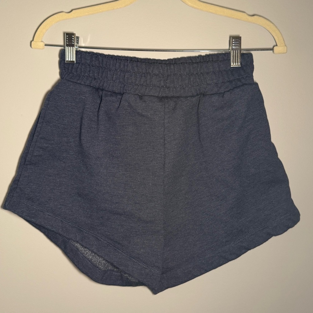 Daily Drills Oversized Fleece Crew and Fleece Super Shorts - Picture 7 of 8